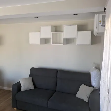 2 A Vecchio بورتو فيكشْيو