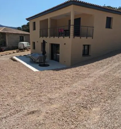 別荘 2 A Vecchio *